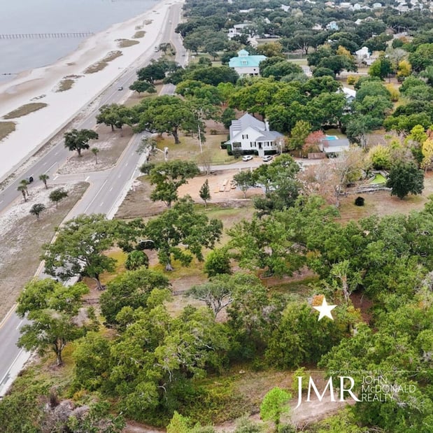 Images John McDonald Realty