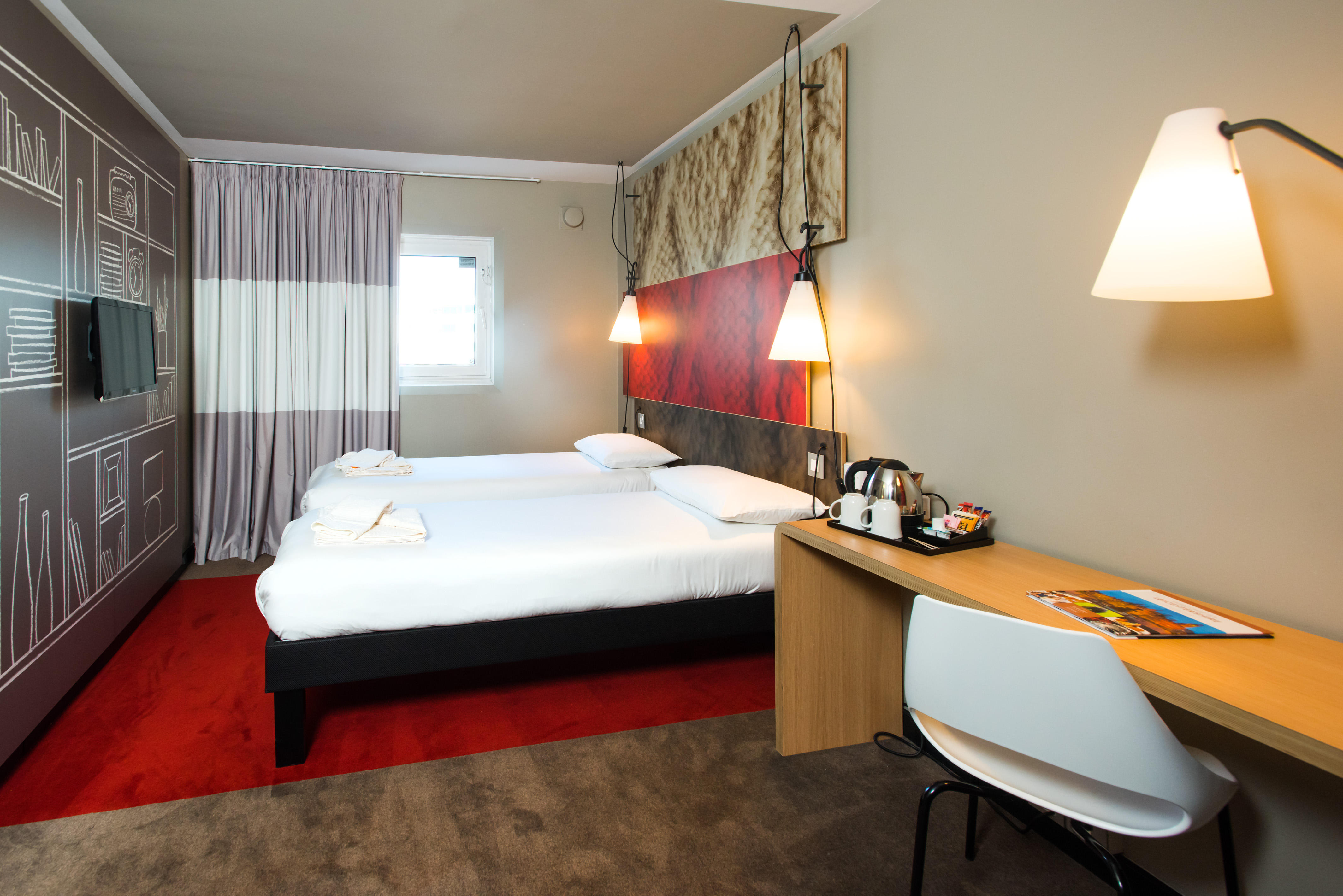 Images Hotel ibis London Gatwick Airport