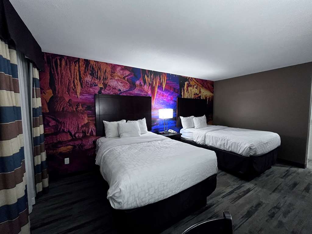 Double Queen Bedroom