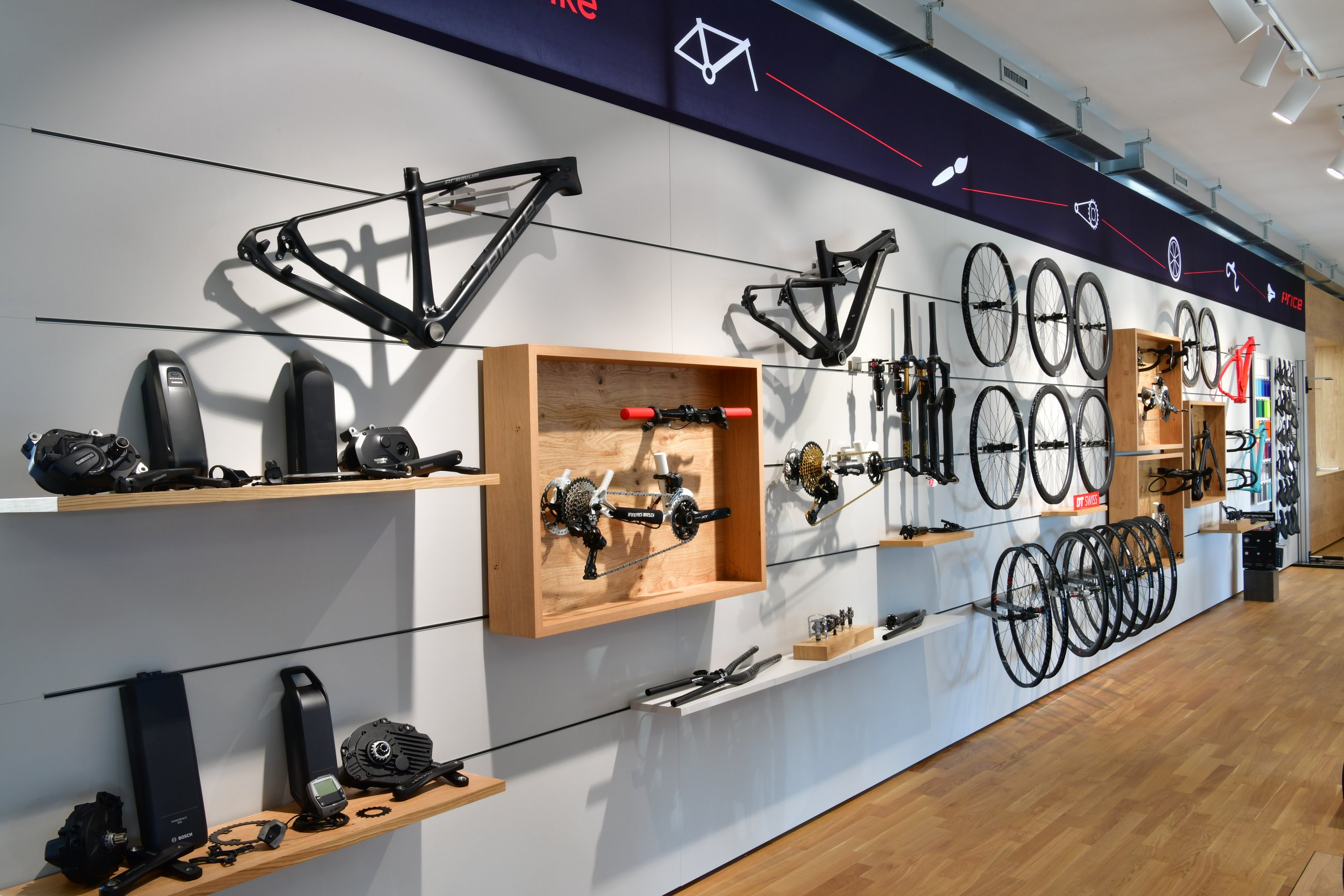 ProShop Uster, Loren-Allee 20 in Uster