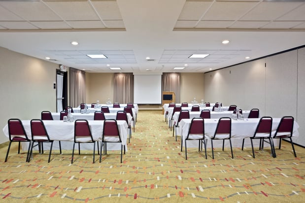 Images Holiday Inn Express & Suites Albany by IHG