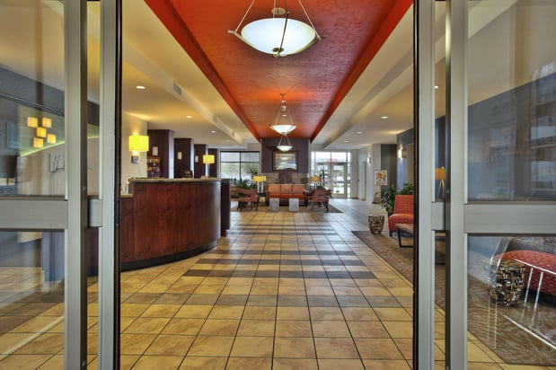 Images Holiday Inn & Suites Green Bay Stadium by IHG