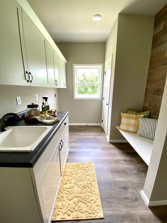 Images Flummerfelt Homes & Storage