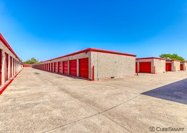 Images CubeSmart Self Storage