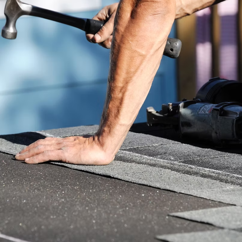 Full Service Roof
Repairs
We have a keen sense for finding small issues on the roof causing bigger o 