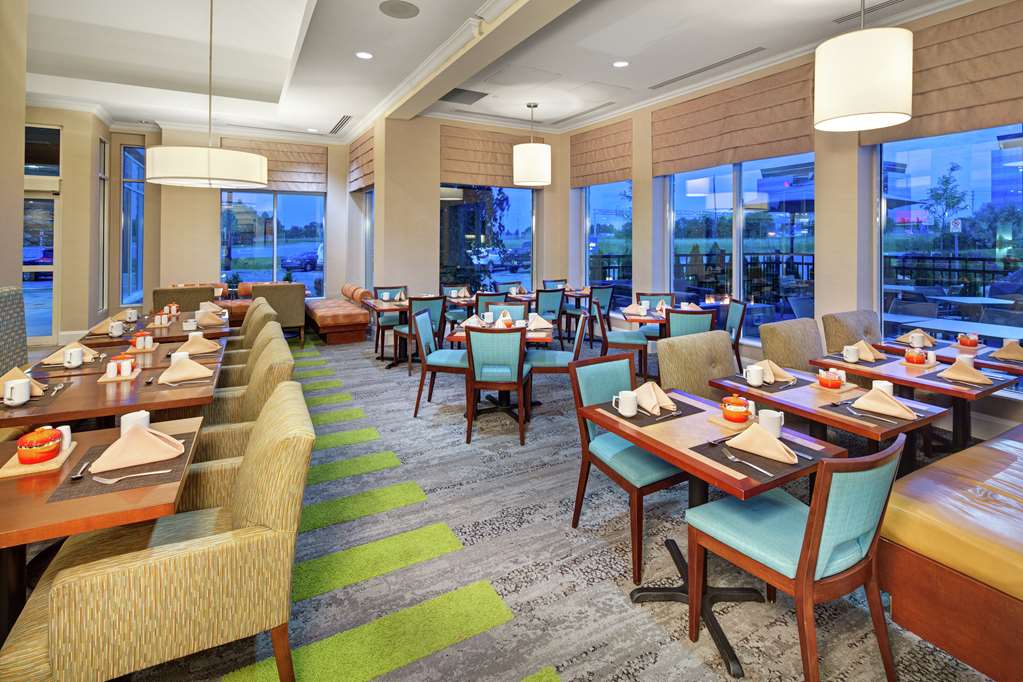 Images Hilton Garden Inn Toronto/Oakville