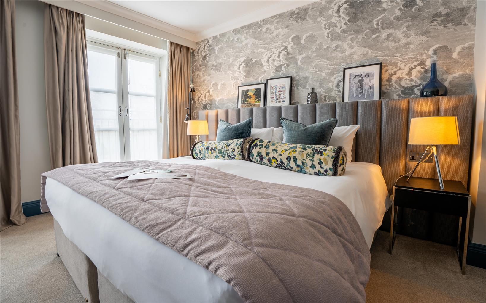 Standard Bedroom