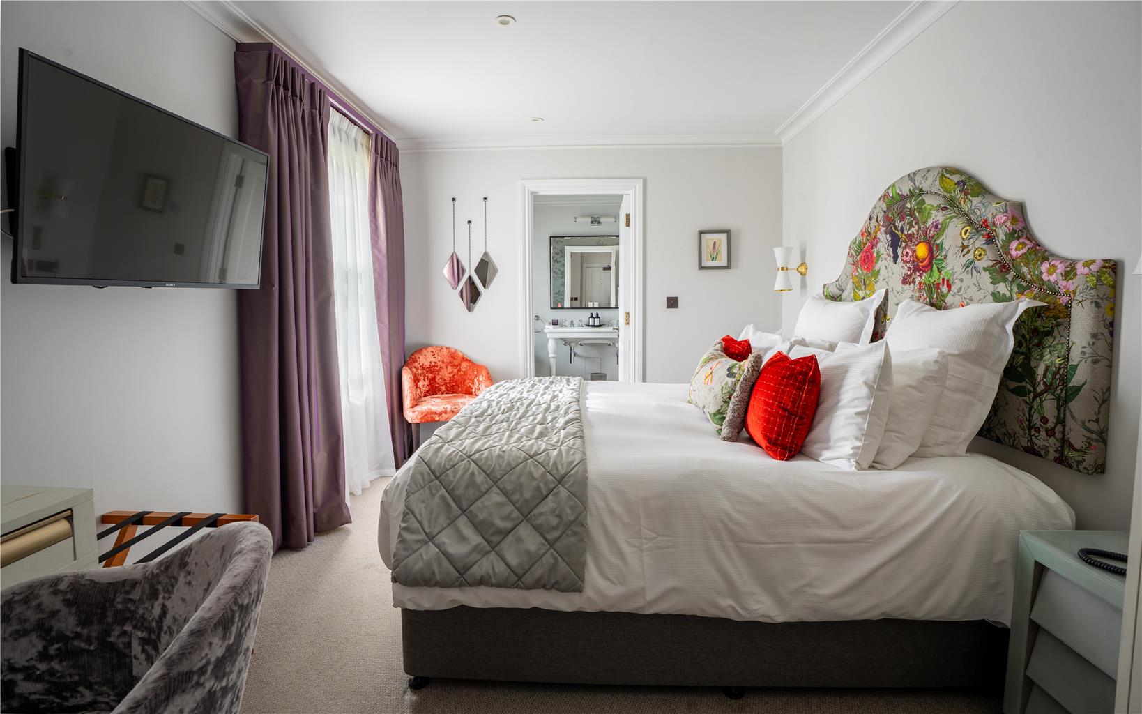 Gresham Premium Room