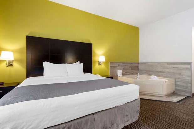 Images Best Western Magnolia Inn and Suites