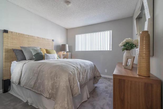 Images Sunnyvale Crossings Apartments