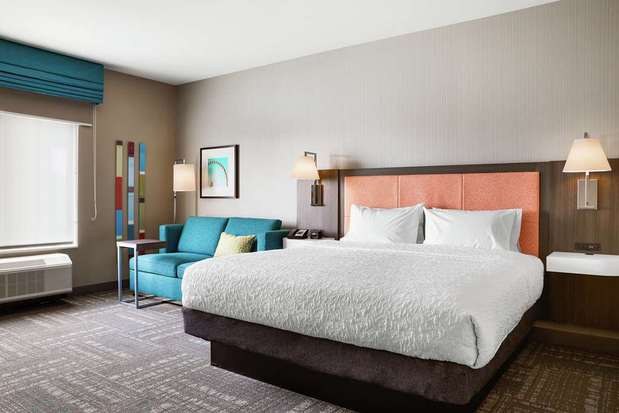 Images Hampton Inn & Suites Chicago/Waukegan
