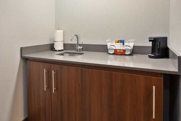Images Hampton Inn & Suites Tampa East (Casino Area)