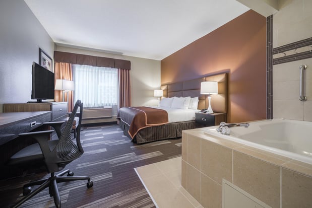 Images Holiday Inn Express & Suites St. Paul - Woodbury by IHG