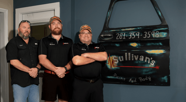 Images Sullivan's Truck, Auto & Collision Repair