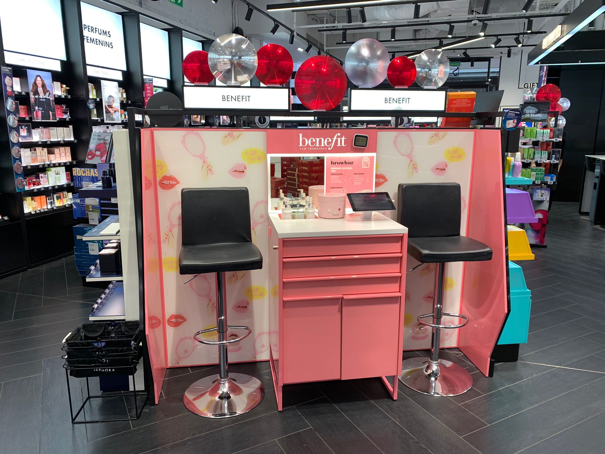 Images Bar de Cejas Benefit Cosmetics
