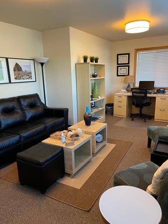 Images LifeStance Therapists & Psychiatrists Gladstone