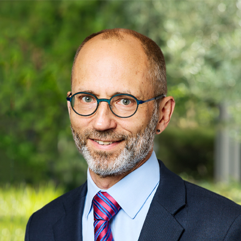 Dr Timothy D. Gilligan