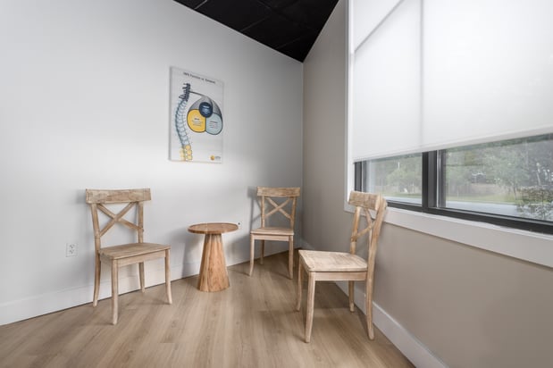 Images 100% Chiropractic - Gainesville FL