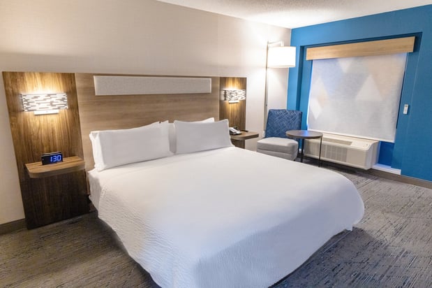 Images Holiday Inn Express Neptune by IHG