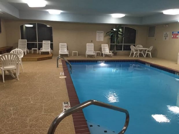 Images Holiday Inn Express & Suites Malvern by IHG