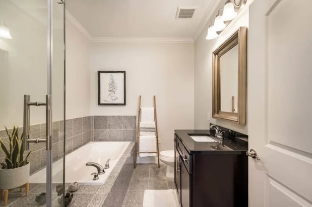 Images Arlo Luxury Apartment Homes