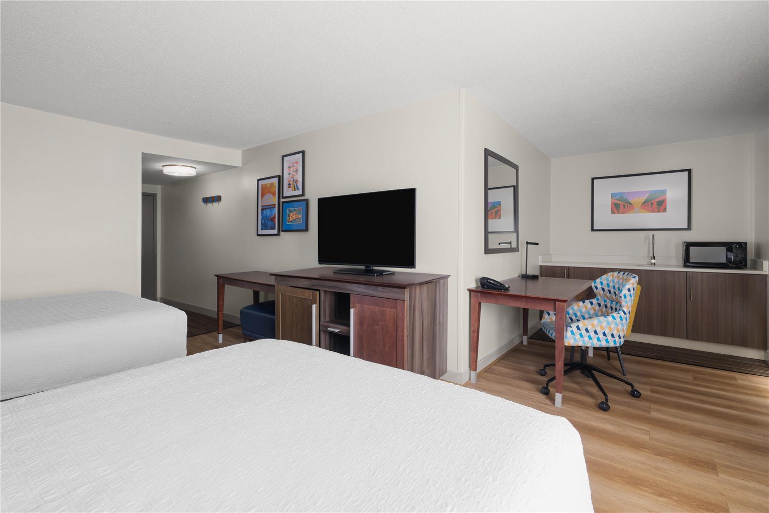 Guest room 