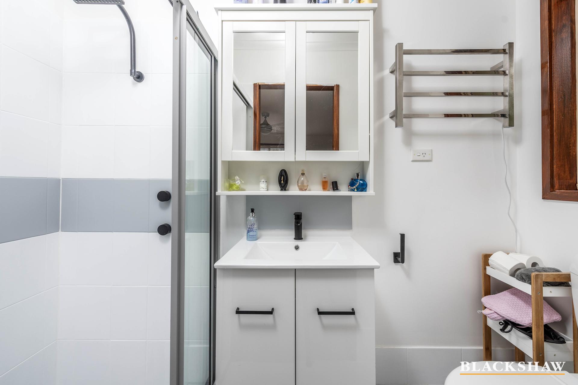 Images Blackshaw Real Estate Woden
