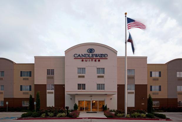 Images Candlewood Suites Victoria, an IHG Hotel