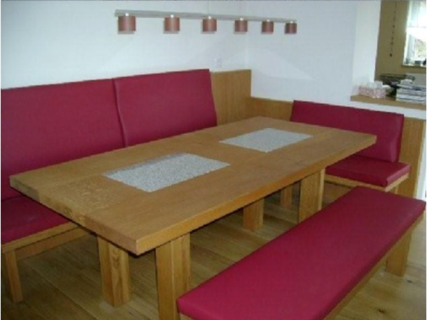 Tischlermeister Günther Schoob, Bachstraße 19 in Wals-Siezenheim