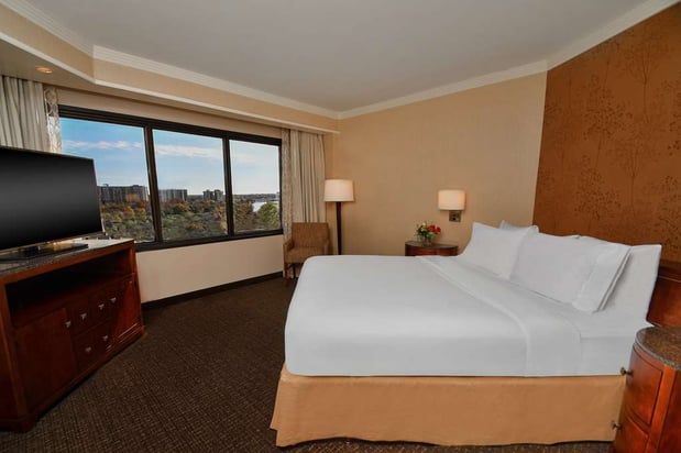 Images Embassy Suites by Hilton Austin Downtown South Congress