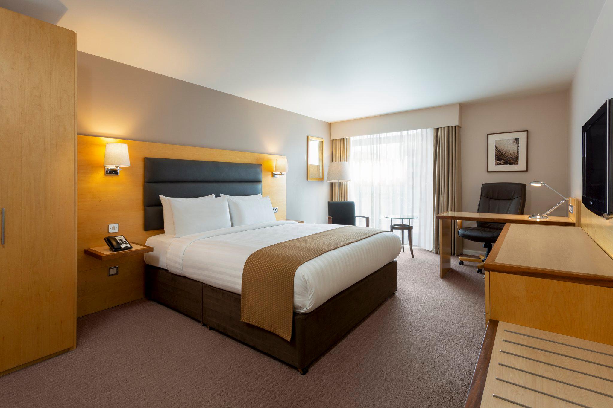 Images Holiday Inn London - Brentford Lock, an IHG Hotel