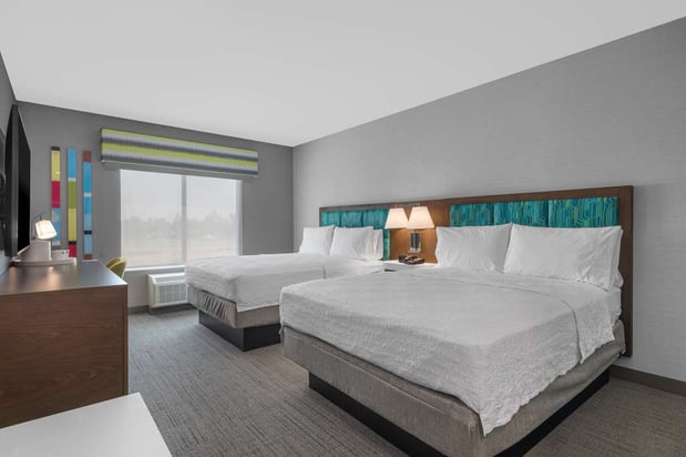 Images Hampton Inn & Suites Bakersfield Central