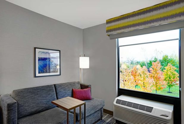 Images Hampton Inn Utica