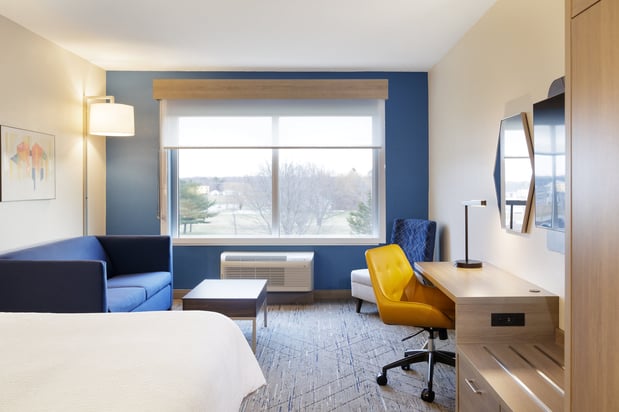 Images Holiday Inn Express & Suites Stevensville - Benton Harbor by IHG