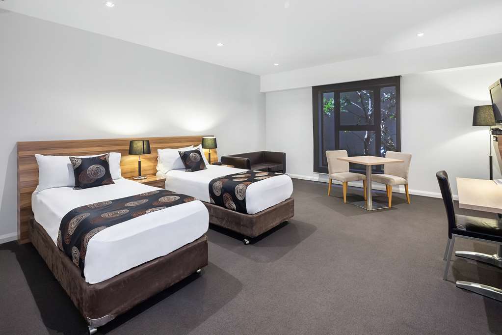 Executive Twin & Accessible Guest Room Best Western Plus Ballarat Suites Ballarat (03) 5329 0200