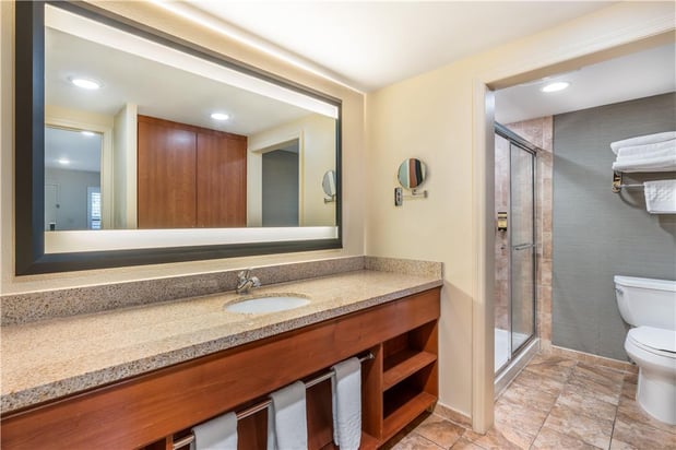 Images Best Western Plus Clocktower Inn