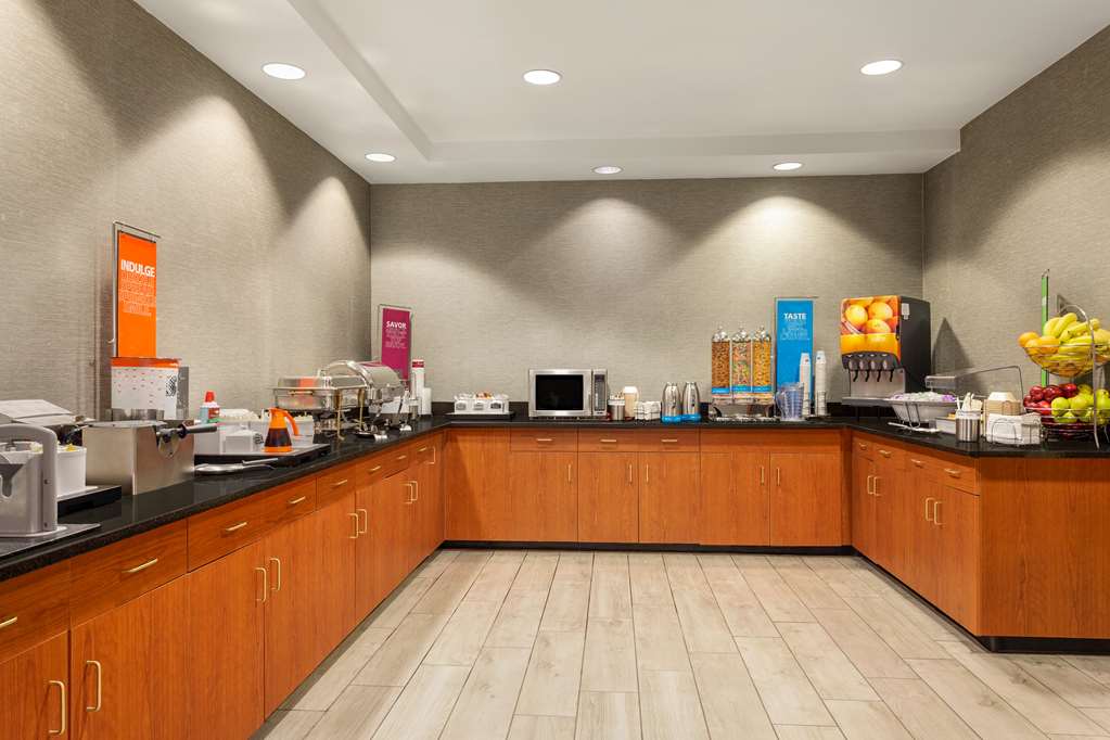 Hampton Inn & Suites Denver-Cherry Creek