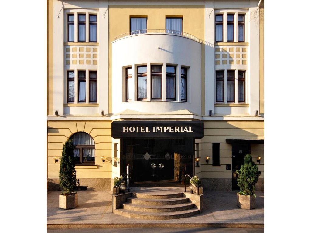 Hotel Imperial GmbH & Co. KG, Barthelstrasse 93 in Köln