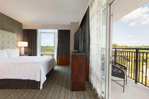 Images Embassy Suites by Hilton Greenville Downtown Riverplace