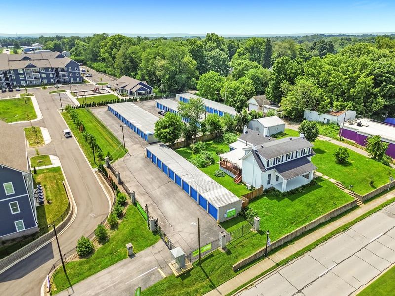 Alternate Beauty Image - Storage Express at 142 Market St, Charlestown, IN 47111