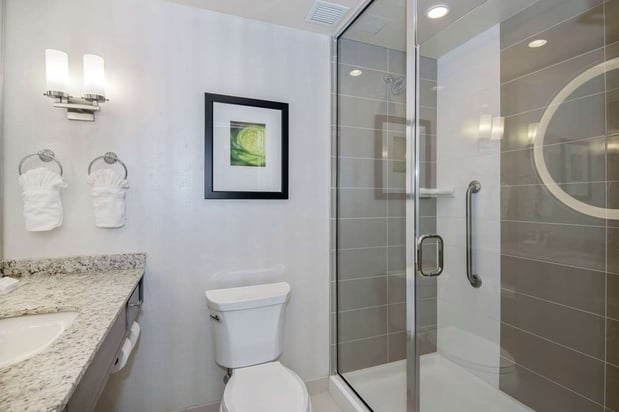 Images Hilton Garden Inn Raleigh /Crabtree Valley