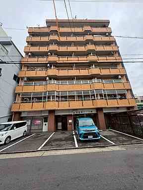 Images 栄商事リース株式会社