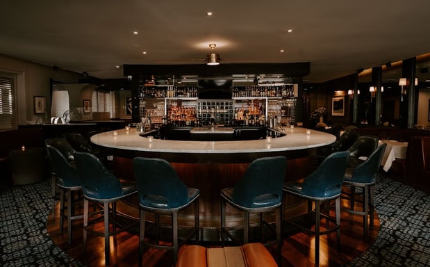 Images Oliver's Restaurant