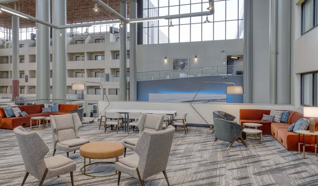 Images Crowne Plaza Indianapolis-Airport by IHG