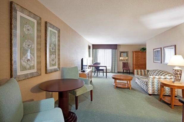 Images Holiday Inn Express & Suites Meriden by IHG