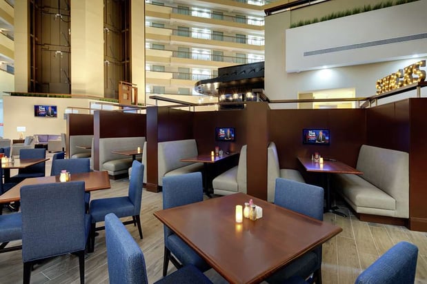 Images Embassy Suites by Hilton Detroit Troy Auburn Hills