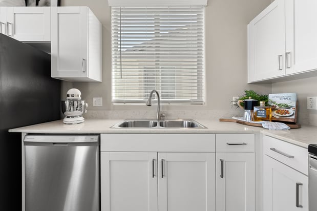 Images VLux Madison | Homes for Rent