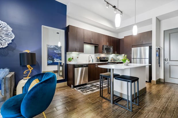 Images Pearl Dadeland