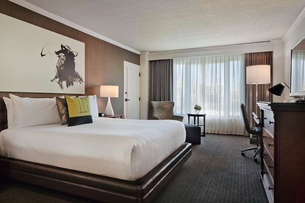 Images The Logan Philadelphia, Curio Collection by Hilton