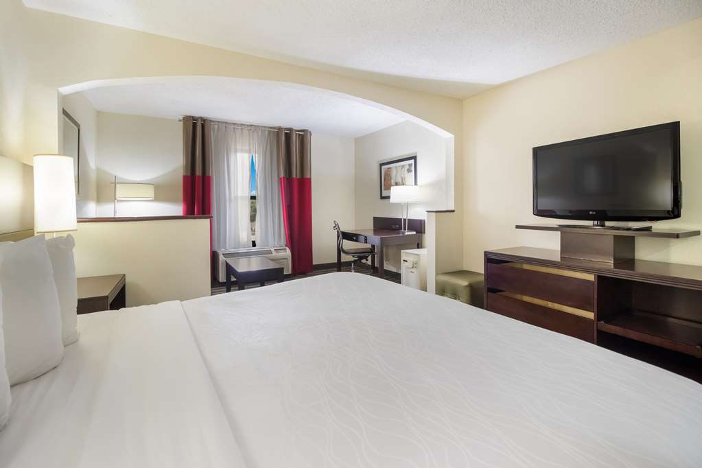 Best Western Suites Near Opryland